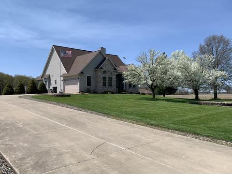 10540 E Drive S, Ceresco, MI 49033 photo 1