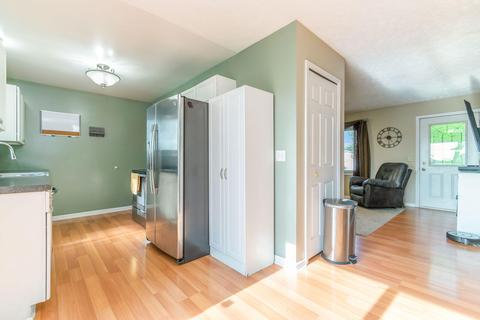 401 Third St, Sunfield, MI 48890 photo 7