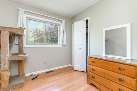 401 Third St, Sunfield, MI 48890 photo 18