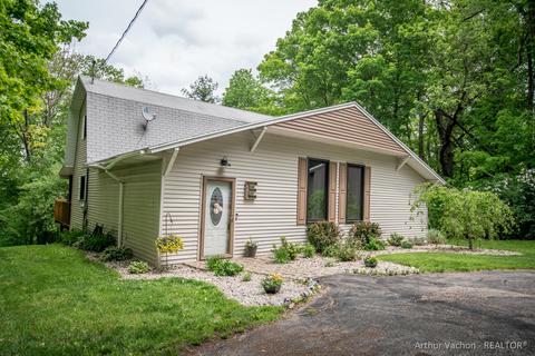 9980 Bend Dr, Jenison, MI 49428 photo 4