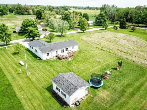 120 Larry Dr, Waldron, MI 49288 photo 4
