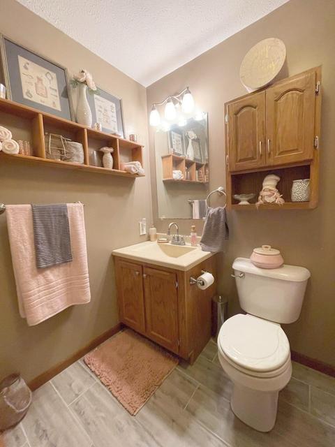 7864 Dixon Rd, Jackson, MI 49201 photo 11