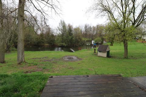8365 Oakpoint Dr, Jackson, MI 49201 photo 25