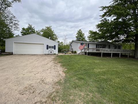 10964 Wisner Ave, Grant, MI 49327 photo 4
