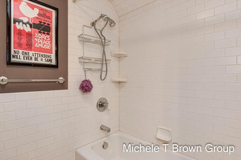 5513 Forest Bend Dr SE, Ada, MI 49301 photo 45