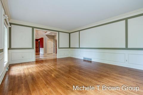 5513 Forest Bend Dr SE, Ada, MI 49301 photo 7
