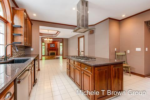 5513 Forest Bend Dr SE, Ada, MI 49301 photo 21