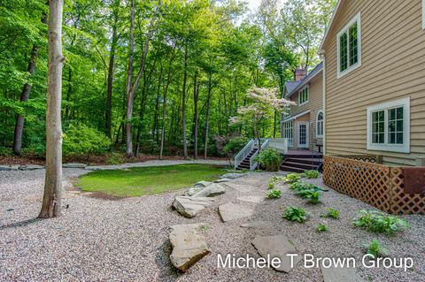 5513 Forest Bend Dr SE, Ada, MI 49301 photo 69