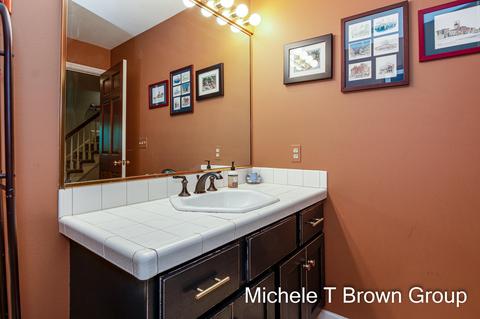 5513 Forest Bend Dr SE, Ada, MI 49301 photo 57