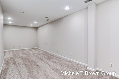 5513 Forest Bend Dr SE, Ada, MI 49301 photo 55
