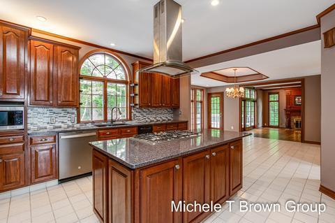 5513 Forest Bend Dr SE, Ada, MI 49301 photo 20