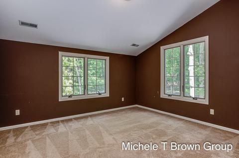 5513 Forest Bend Dr SE, Ada, MI 49301 photo 48