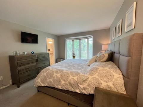 7465 Sheffield Dr SE, Ada, MI 49301 photo 11