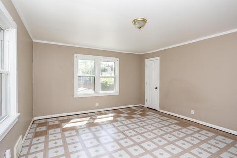 1043 Chittock Ave, Jackson, MI 49203 photo 20