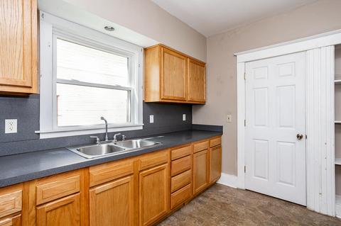 1043 Chittock Ave, Jackson, MI 49203 photo 24