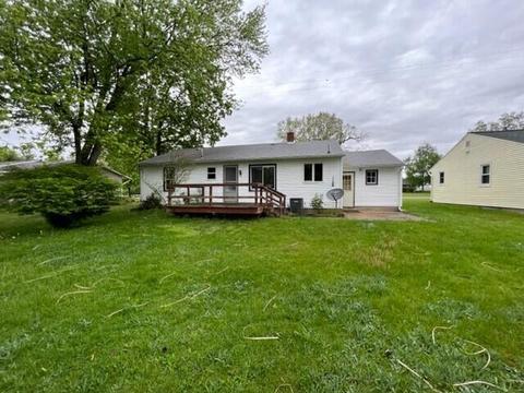 607 W Ellis St, Belding, MI 48809 photo 3