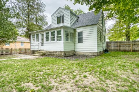 1333 E Wilcox Ave, White Cloud, MI 49349 photo 6