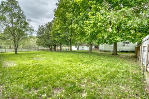 1333 E Wilcox Ave, White Cloud, MI 49349 photo 11
