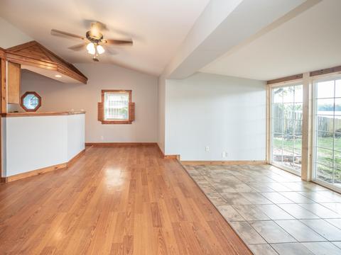 18859 Riverview Dr, Three Rivers, MI 49093 photo 9