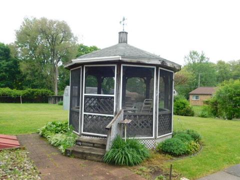 913 Browning Ave, Jackson, MI 49202 photo 5