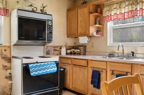 2134 S S Hl, Baldwin, MI 49304 photo 7
