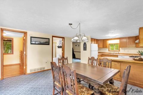 383 Cherokee Trl, Stanton, MI 48888 photo 8