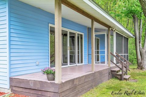 383 Cherokee Trl, Stanton, MI 48888 photo 31