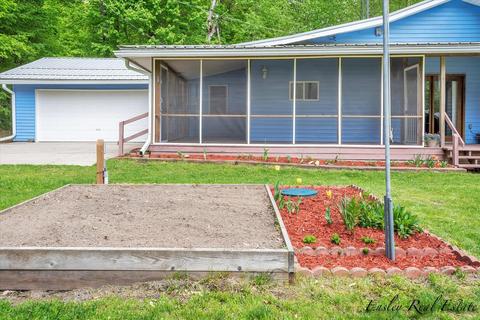 383 Cherokee Trl, Stanton, MI 48888 photo 34