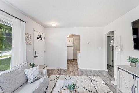 508 E Mcdevitt Ave, Jackson, MI 49203 photo 8