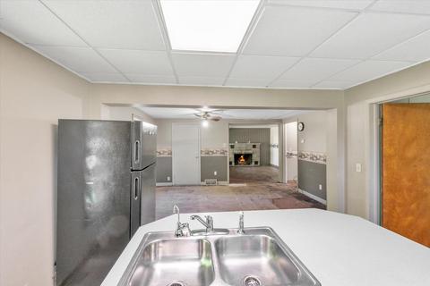 4270 Divison St, Mcbride, MI 48852 photo 15