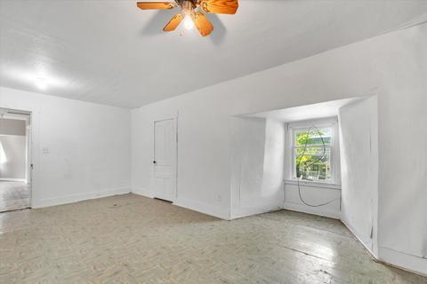 4270 Divison St, Mcbride, MI 48852 photo 21