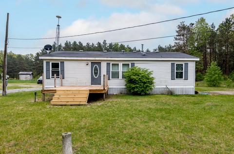 3068 E 96th St, Newaygo, MI 49337 photo 1