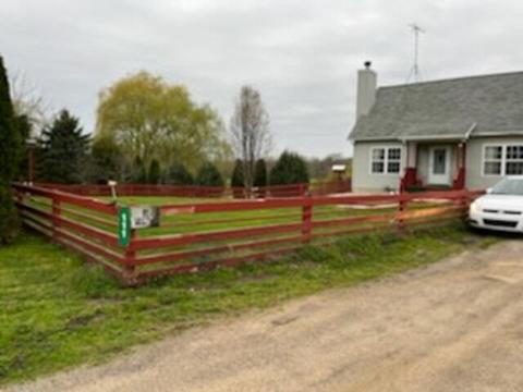111 E Wilson Rd, Saint Johns, MI 48879 photo 2