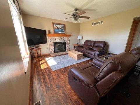 111 E Wilson Rd, Saint Johns, MI 48879 photo 8