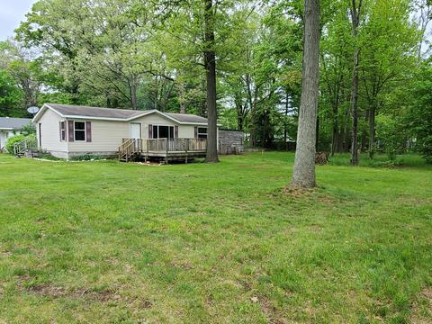 960 S Pierce Rd, White Cloud, MI 49349 photo 2