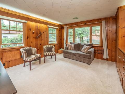 214 Park St, Plainwell, MI 49080 photo 7