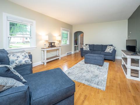 214 Park St, Plainwell, MI 49080 photo 15