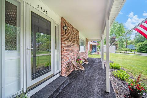 2736 Forest Lake Dr, Jackson, MI 49203 photo 1
