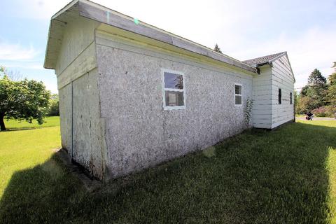 8866 E Loop Rd, Hesperia, MI 49421 photo 5
