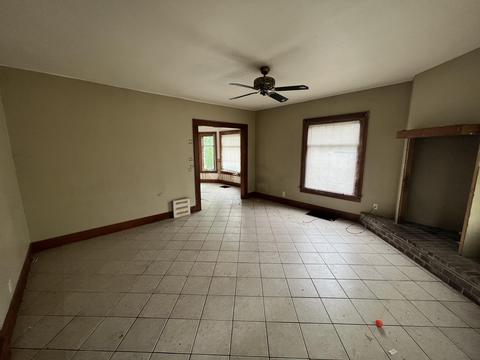 240 S Washington St, Constantine, MI 49042 photo 6