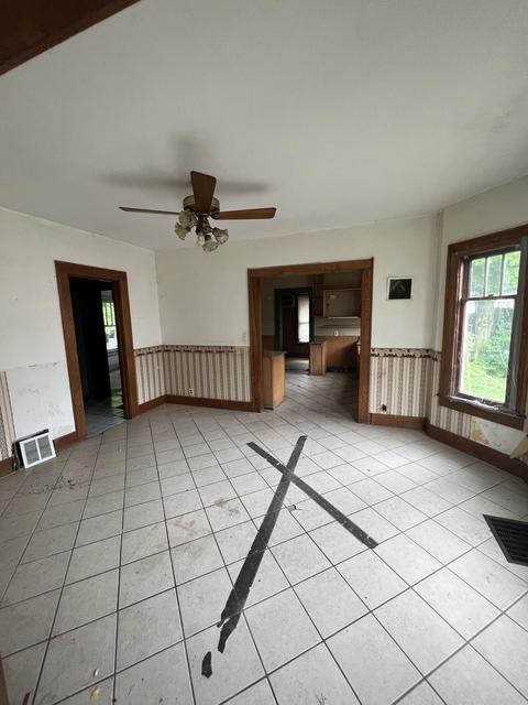 240 S Washington St, Constantine, MI 49042 photo 5