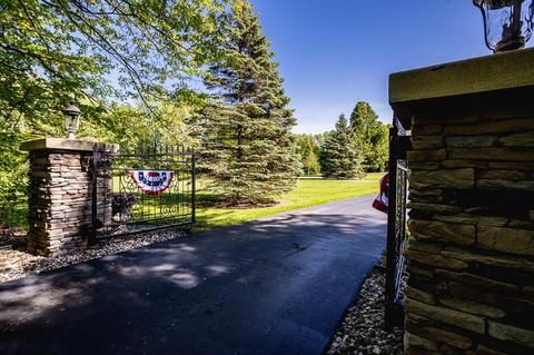 6750 Mccain Rd, Spring Arbor, MI 49283 photo 3