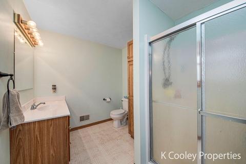 6931 Jackson Rd, Saranac, MI 48881 photo 15