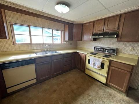 585 Andrew Ave, Jackson, MI 49202 photo 22