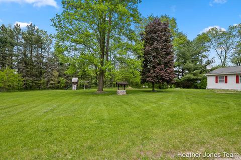 5682 Bartonville Rd, Belding, MI 48809 photo 21