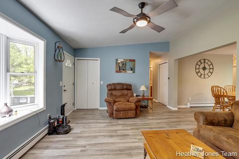 5682 Bartonville Rd, Belding, MI 48809 photo 4