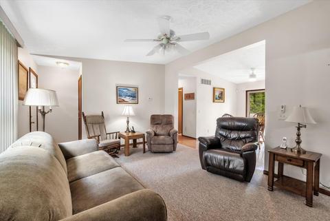 8369 Oakpoint Dr, Jackson, MI 49201 photo 7