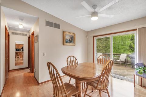 8369 Oakpoint Dr, Jackson, MI 49201 photo 20