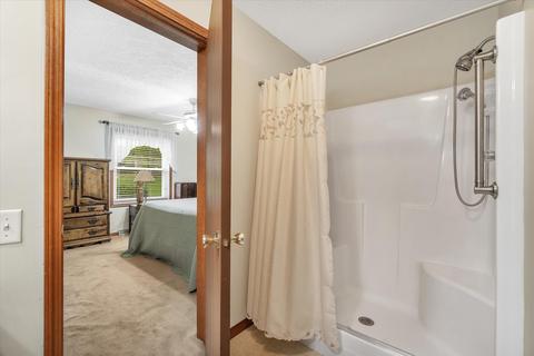 8369 Oakpoint Dr, Jackson, MI 49201 photo 29