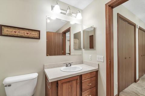 8369 Oakpoint Dr, Jackson, MI 49201 photo 33